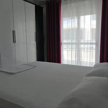 Apartment Bilal Golemi Sea View *